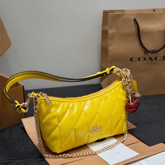 Coach Handbags - Coach Caitlin shoulder bag